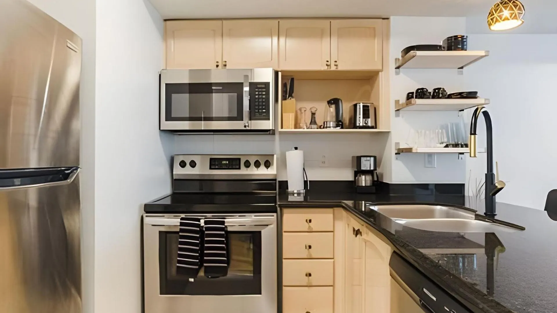Apartmán Lanterra Downtown Toronto