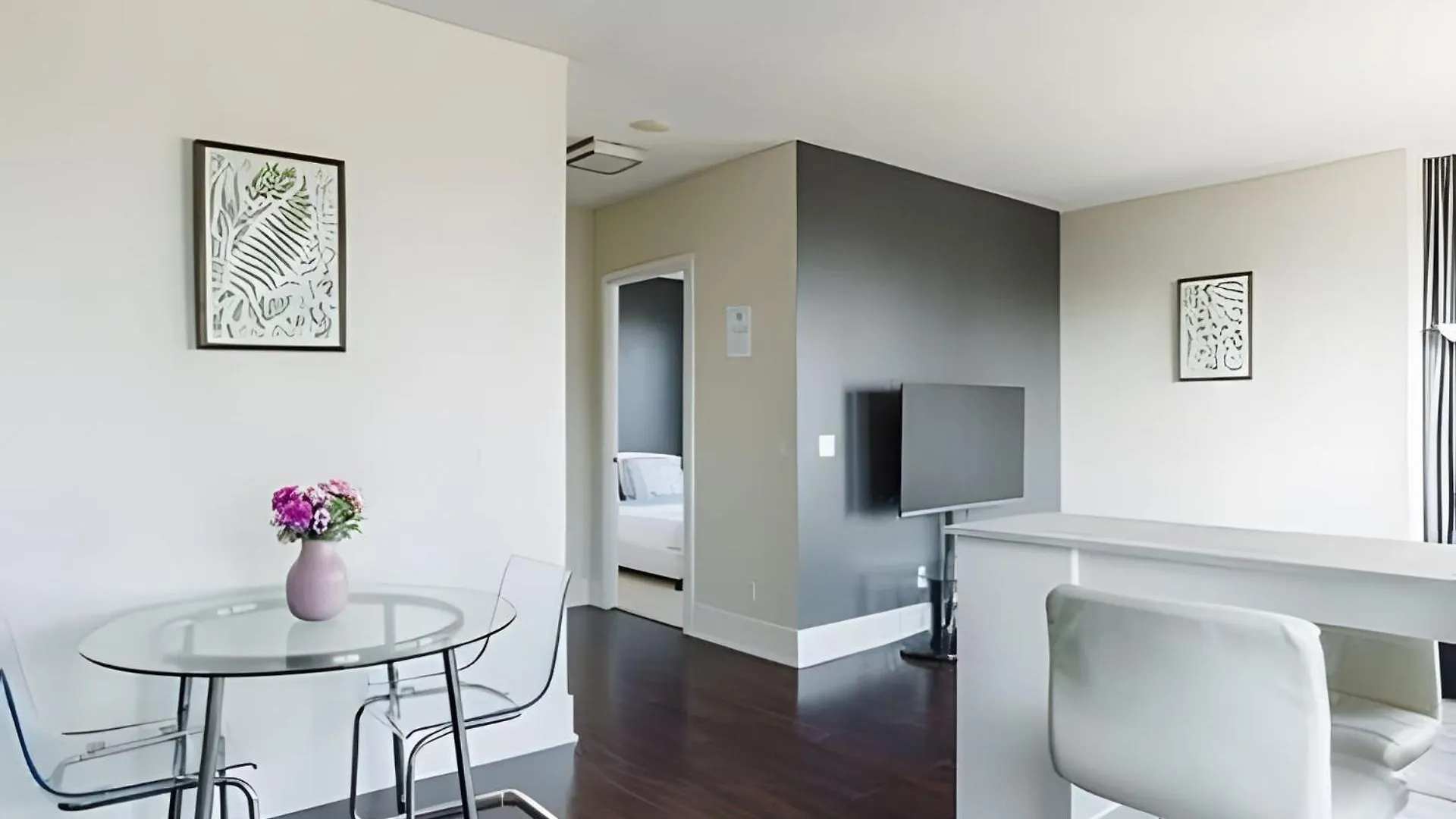 Apartmán Lanterra Downtown Toronto 0*,  Kanada