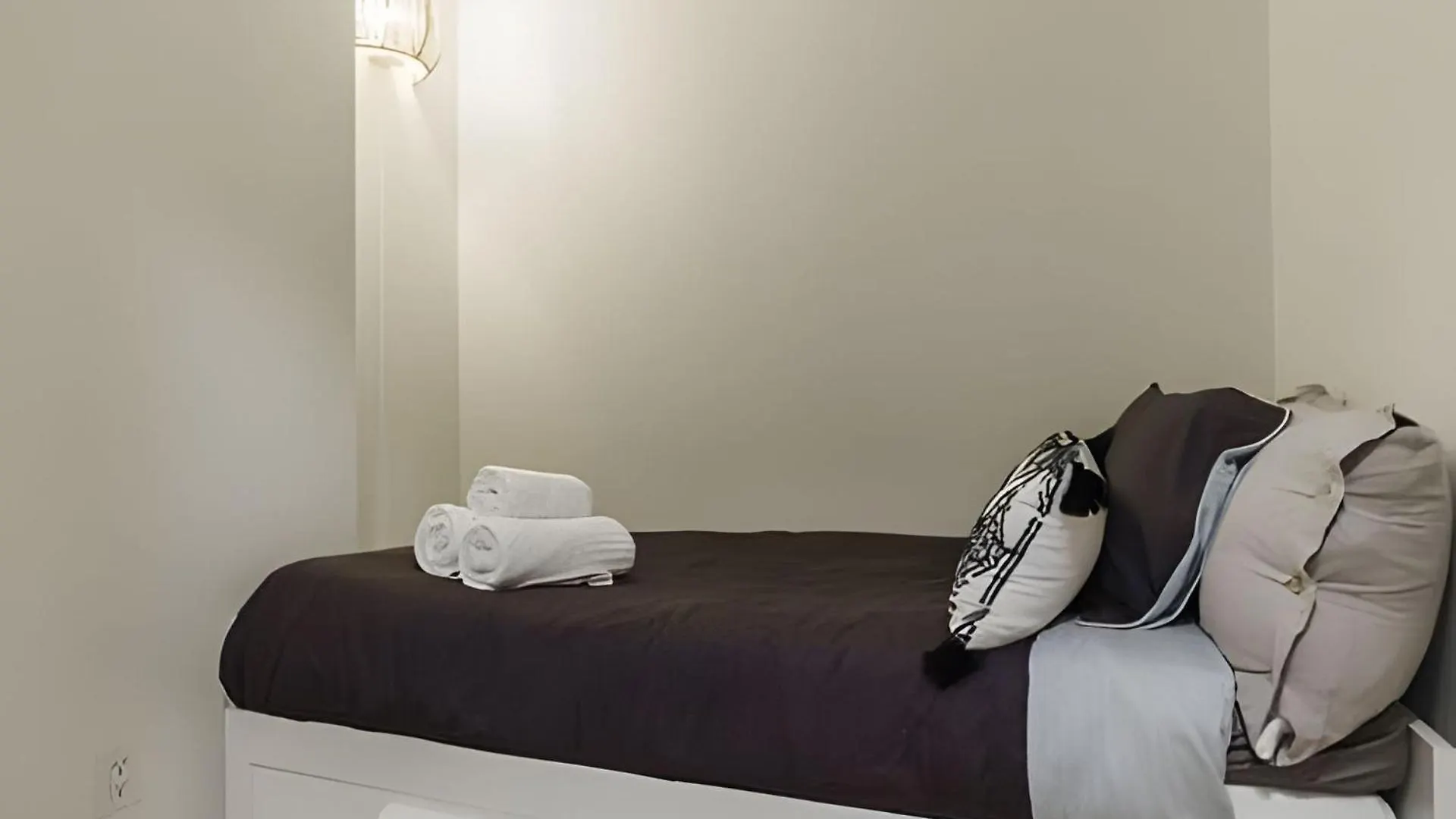 Lanterra Downtown Apartment Toronto 0*,