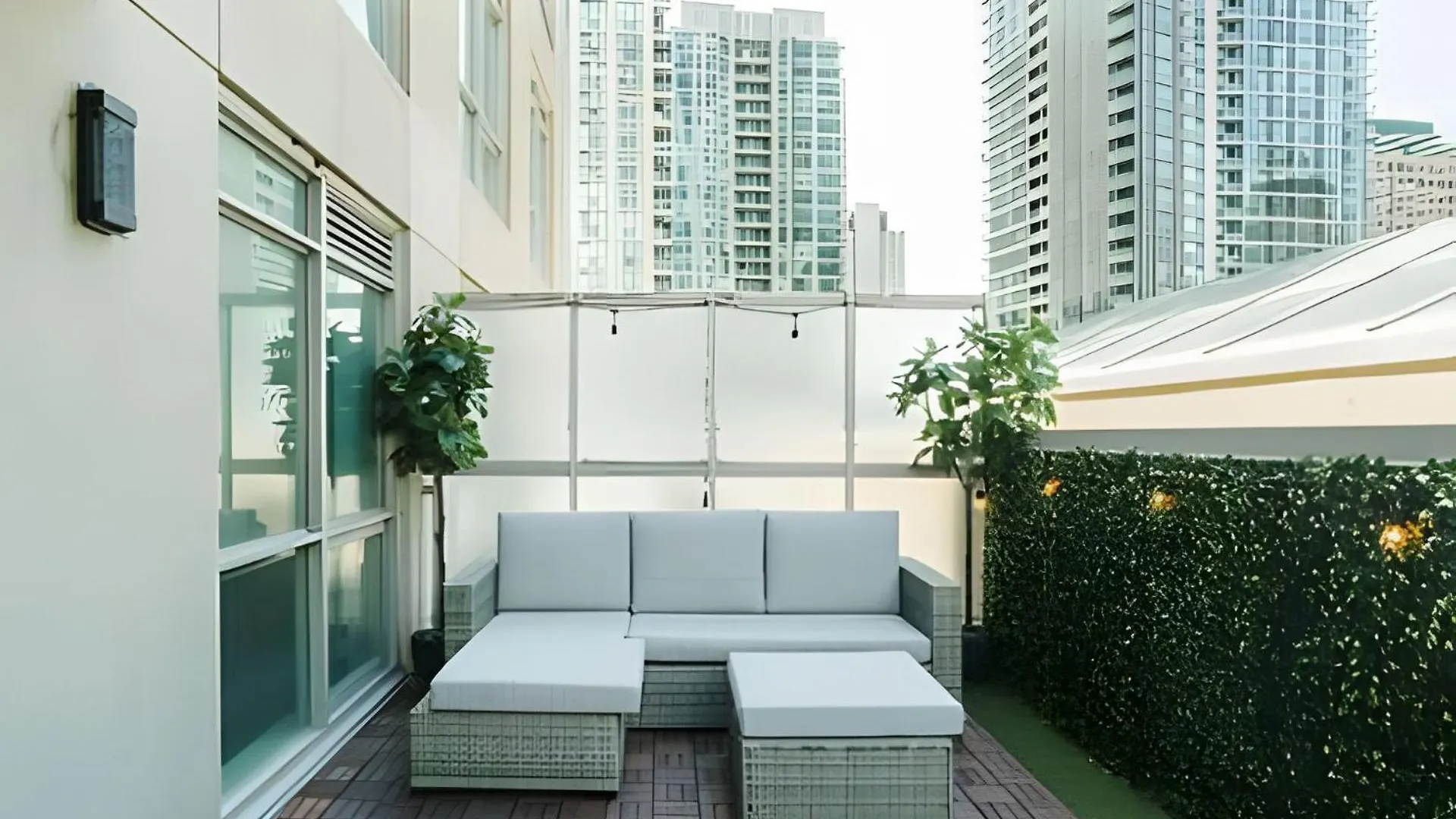 Lanterra Downtown Apartment Toronto 0*,